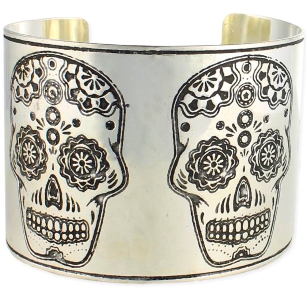 Silver Etched Calavera Skull Bracelet